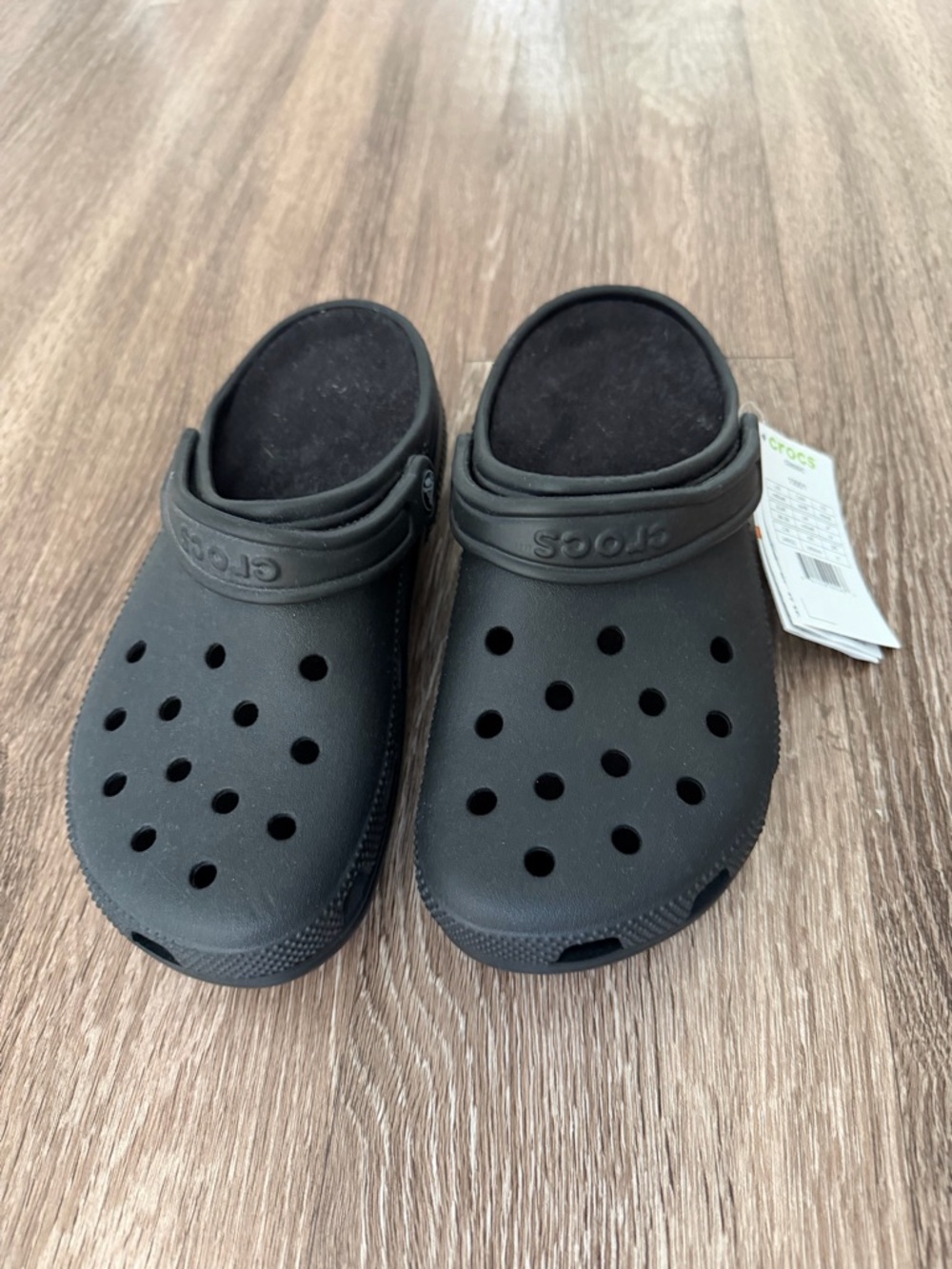 Heely crocs